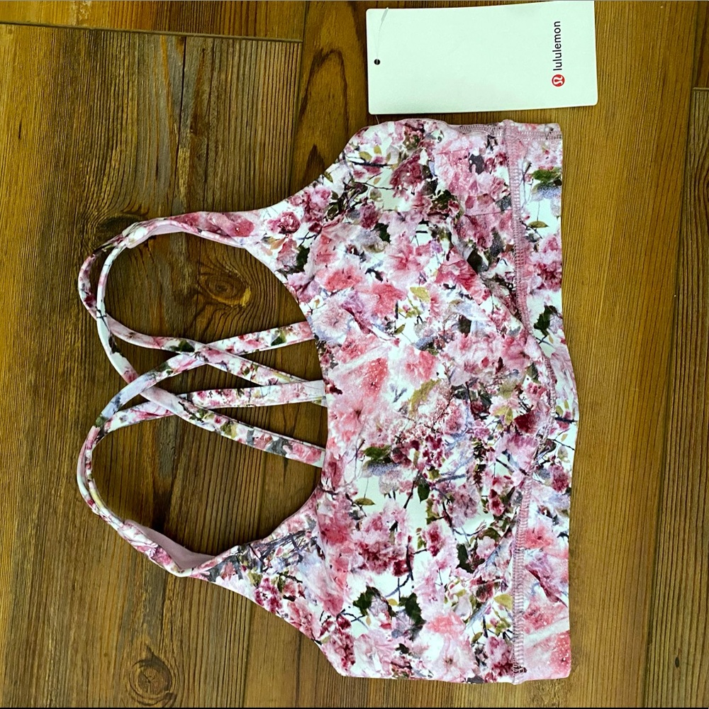 Lululemon Energy Sports Bra
